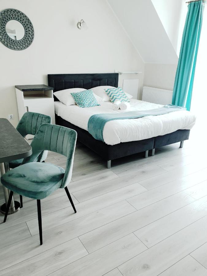 Solar Bed & Breakfast Karwia Bagian luar foto