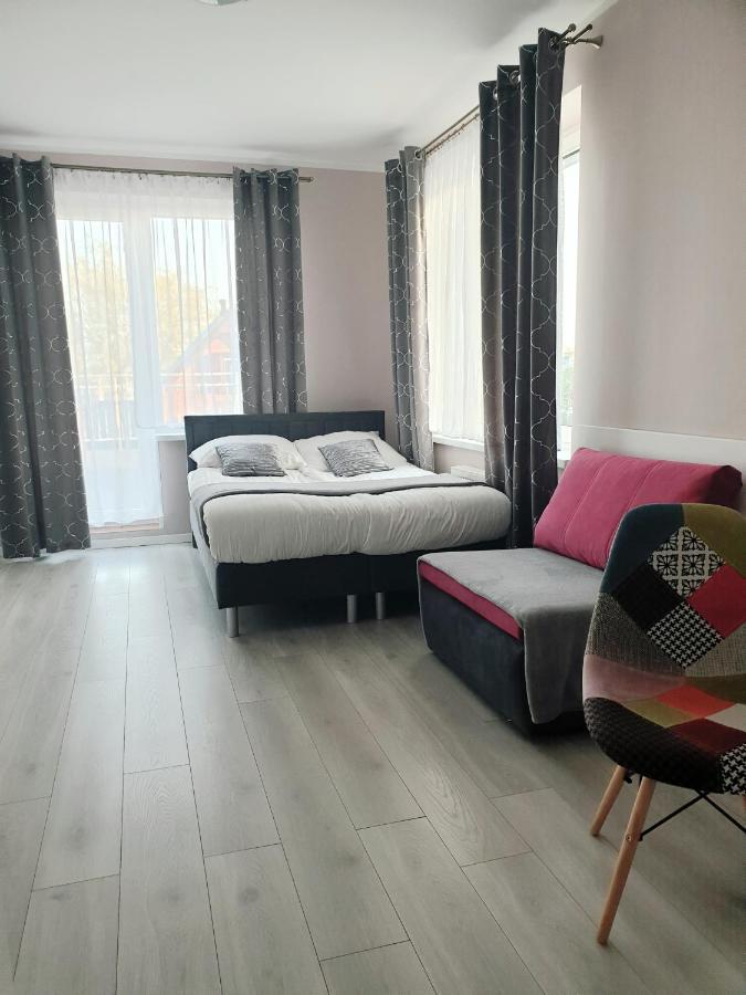 Solar Bed & Breakfast Karwia Bagian luar foto