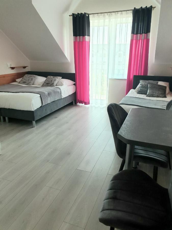 Solar Bed & Breakfast Karwia Bagian luar foto