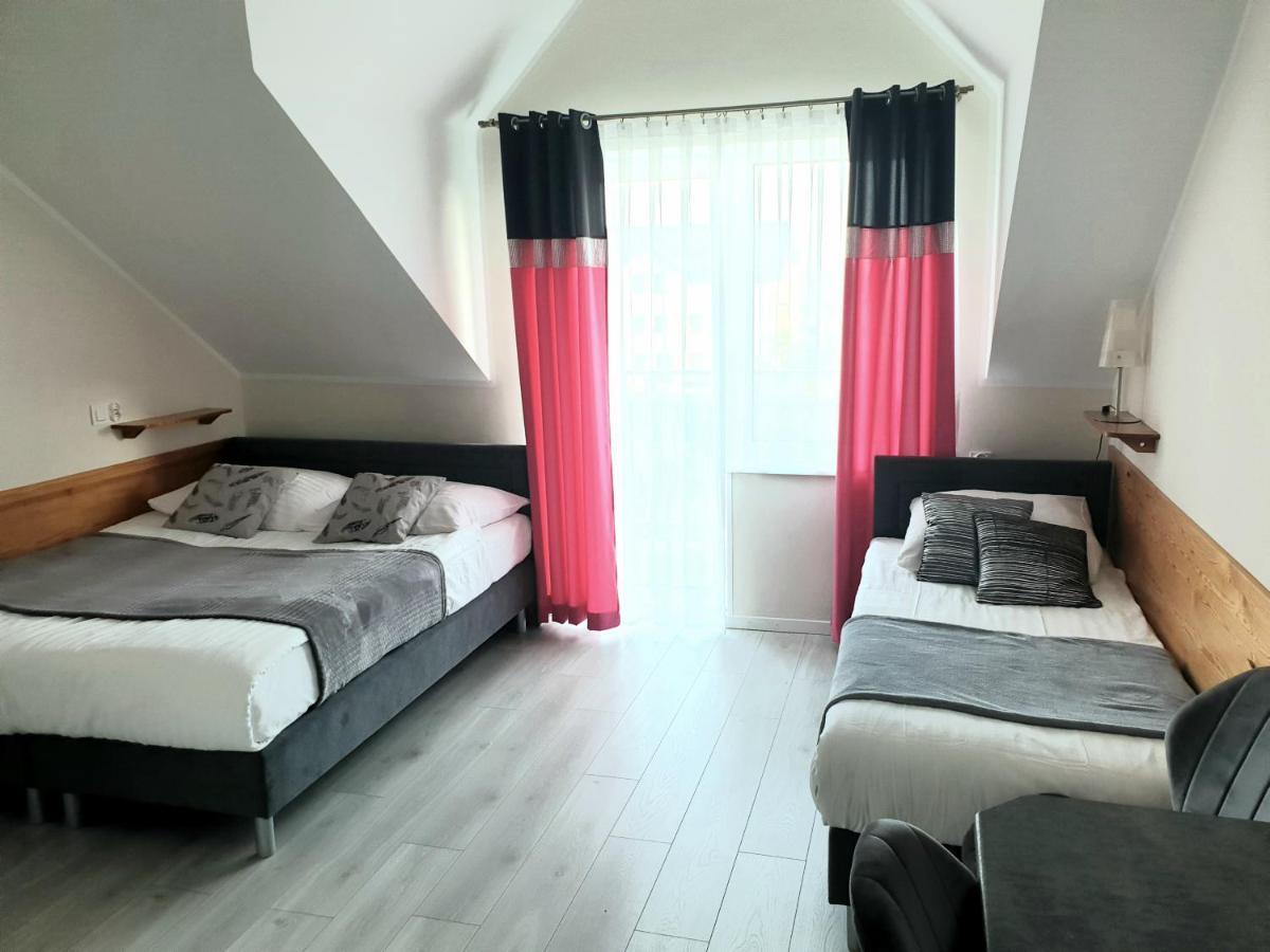 Solar Bed & Breakfast Karwia Bagian luar foto