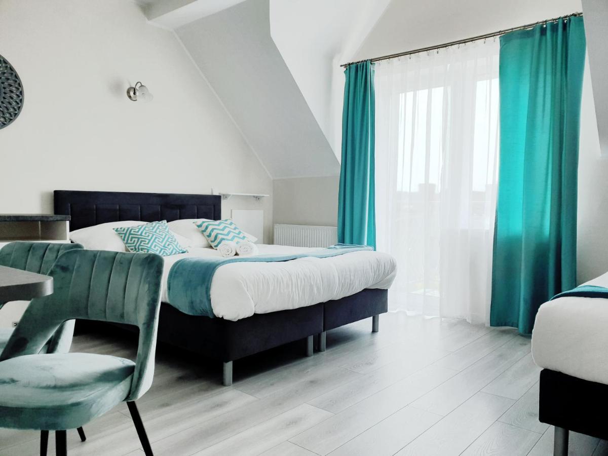 Solar Bed & Breakfast Karwia Bagian luar foto