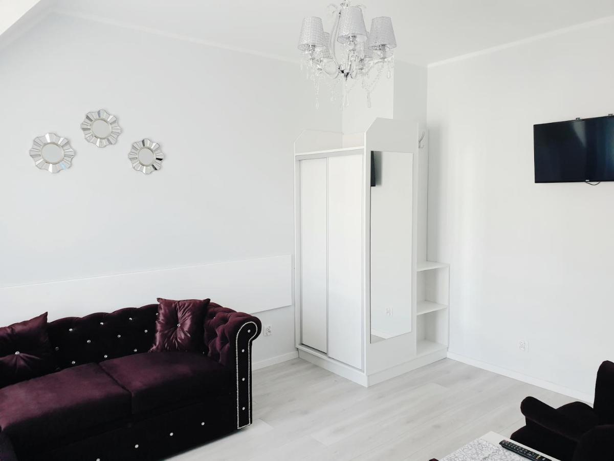 Solar Bed & Breakfast Karwia Bagian luar foto