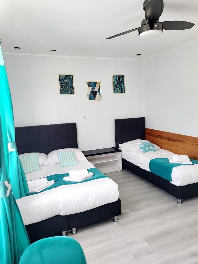 Solar Bed & Breakfast Karwia Bagian luar foto
