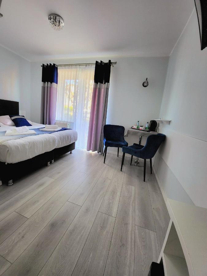 Solar Bed & Breakfast Karwia Bagian luar foto