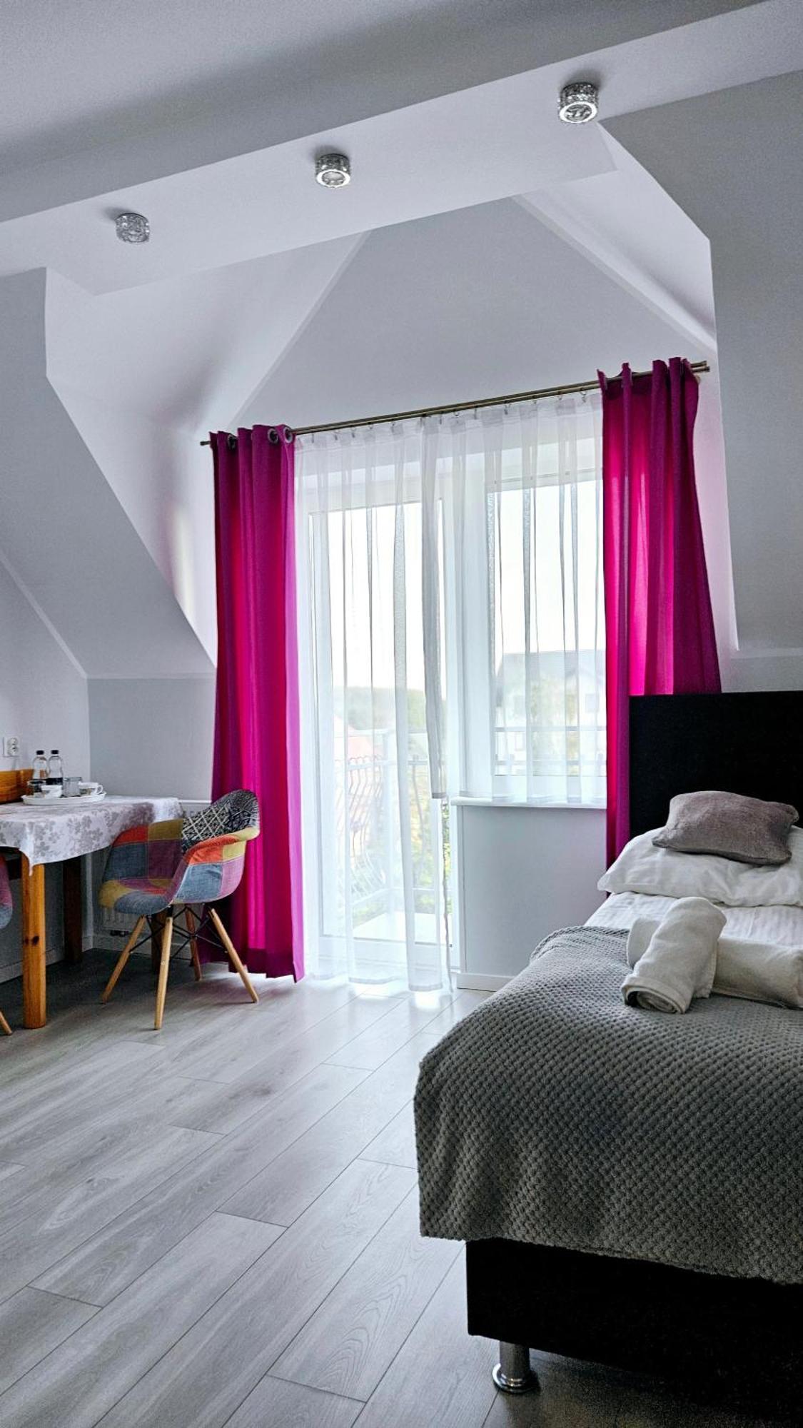 Solar Bed & Breakfast Karwia Bagian luar foto