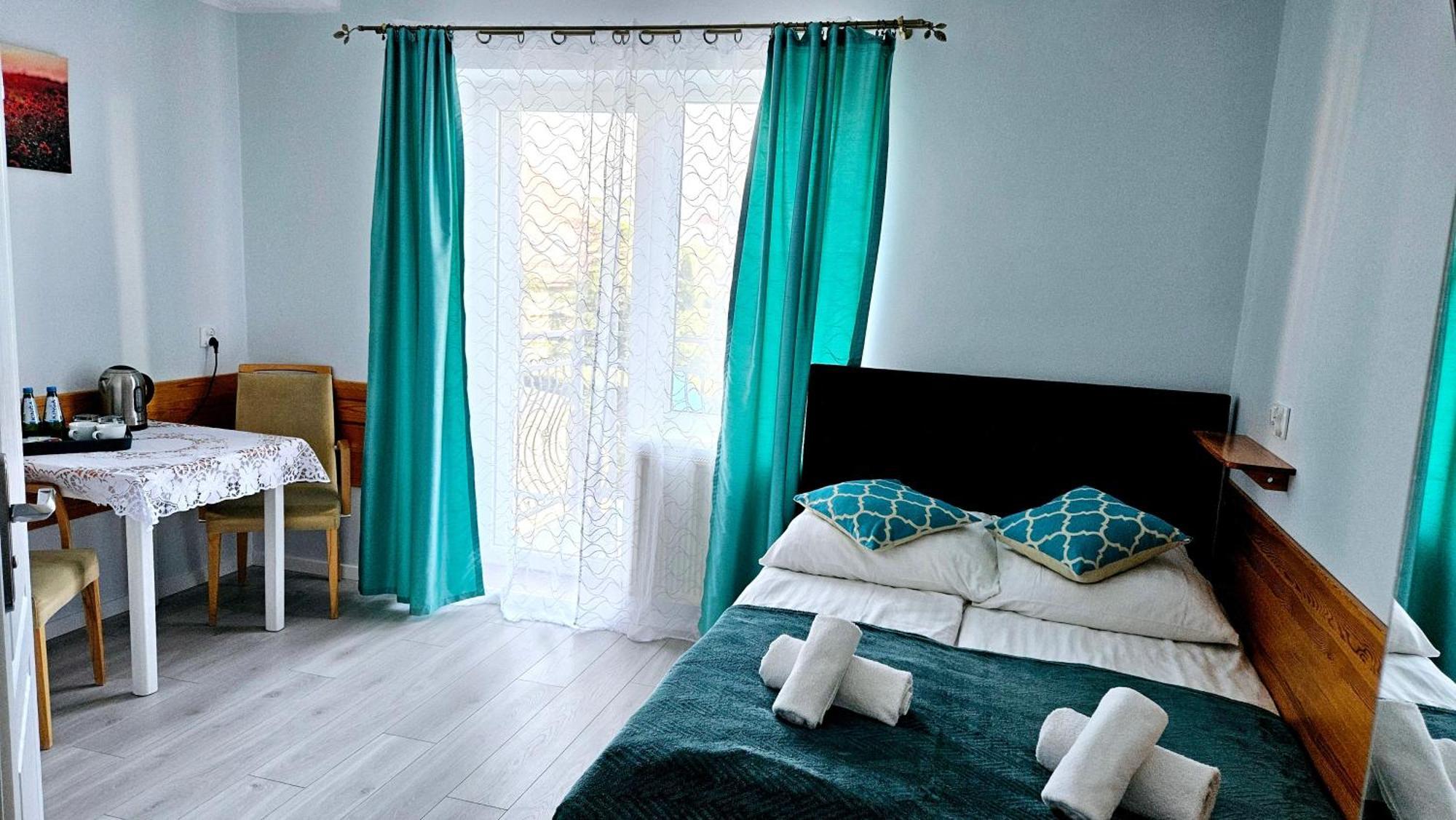 Solar Bed & Breakfast Karwia Bagian luar foto