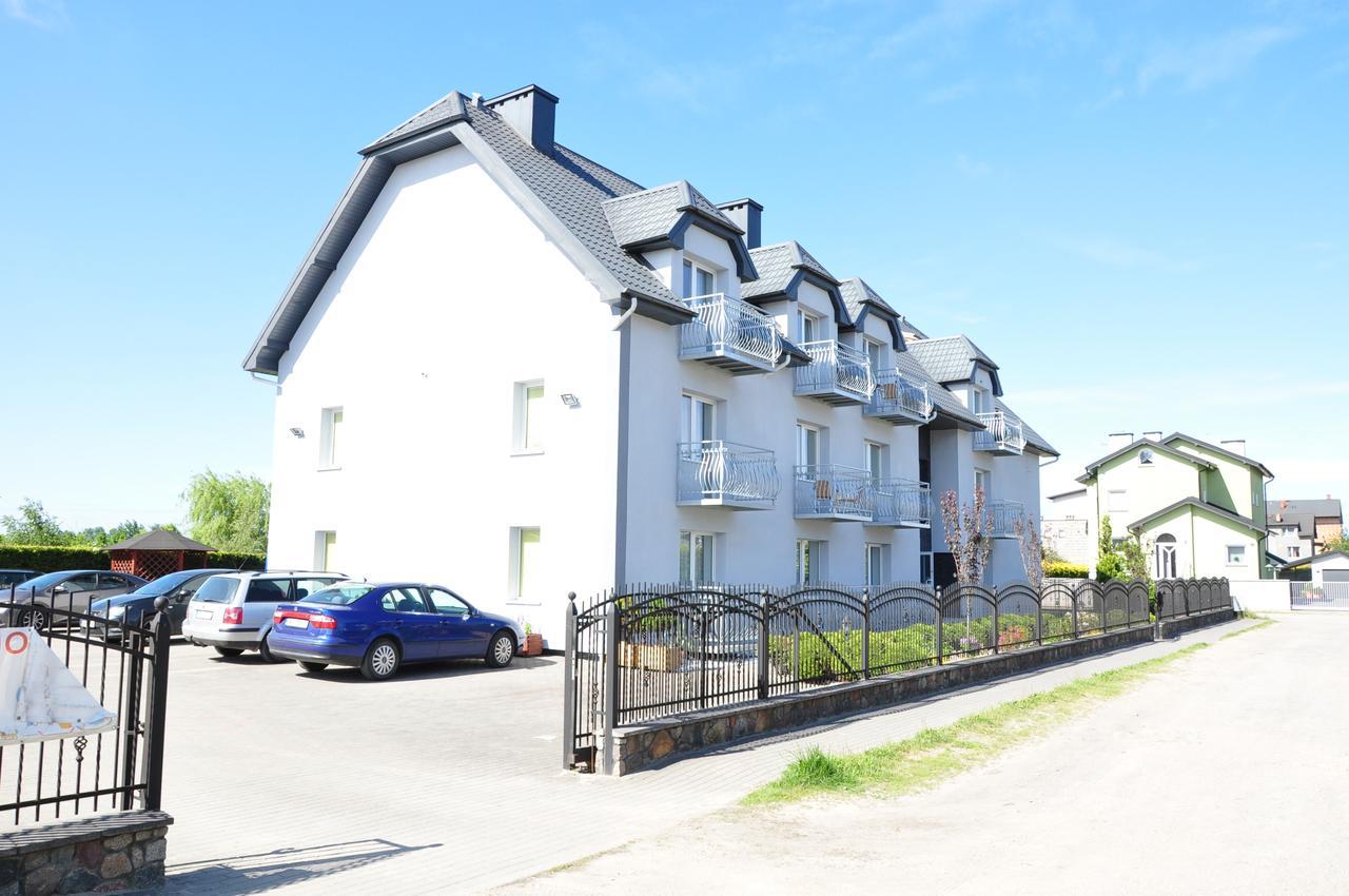 Solar Bed & Breakfast Karwia Bagian luar foto