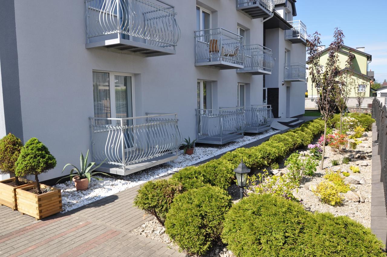 Solar Bed & Breakfast Karwia Bagian luar foto