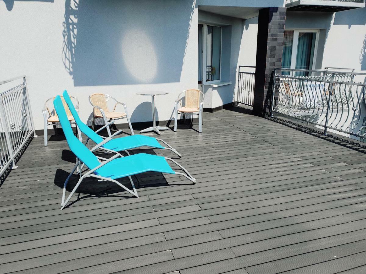 Solar Bed & Breakfast Karwia Bagian luar foto