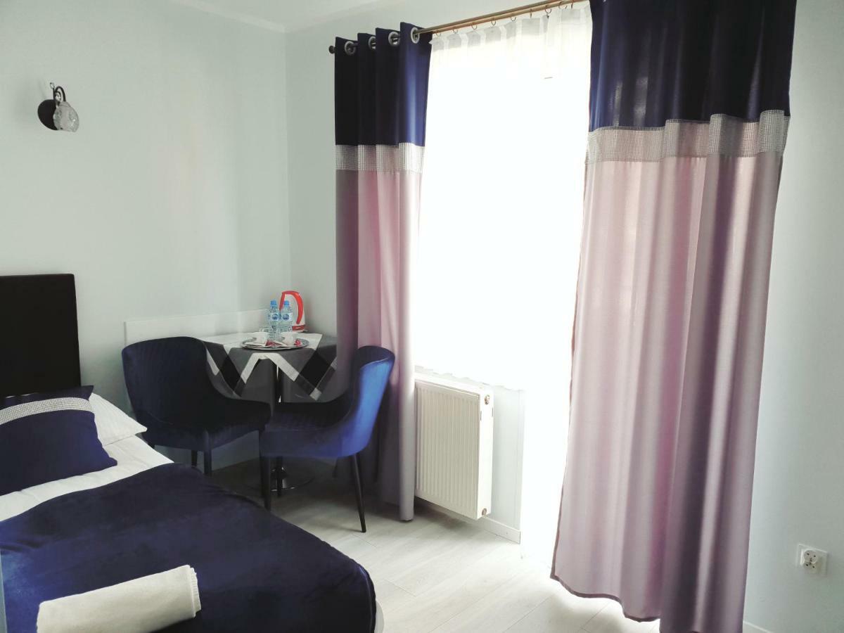 Solar Bed & Breakfast Karwia Bagian luar foto